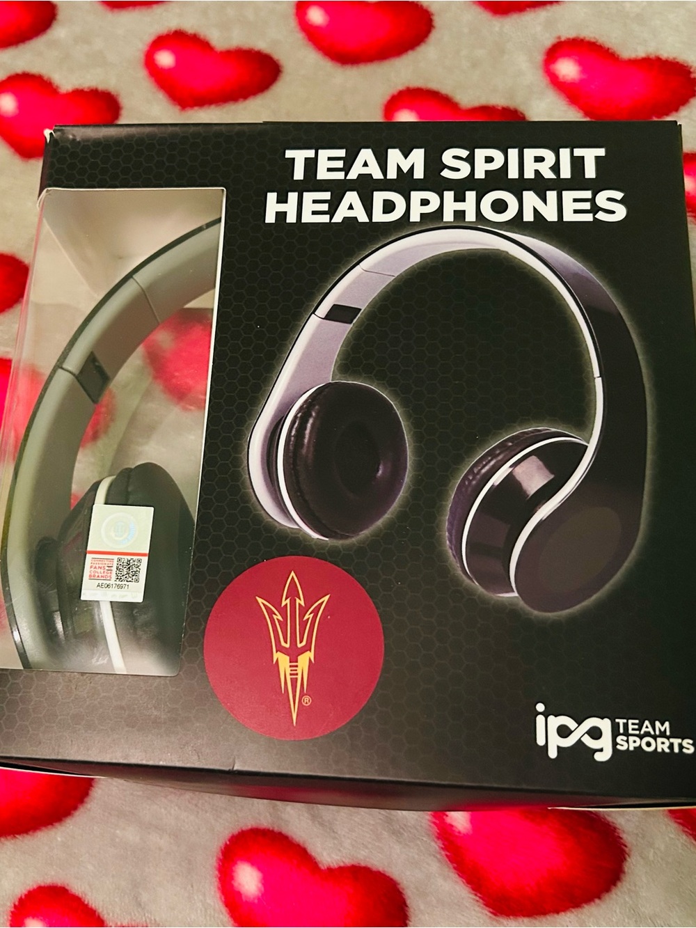 Team Spirit Headphones - Black Over-Ear Headset